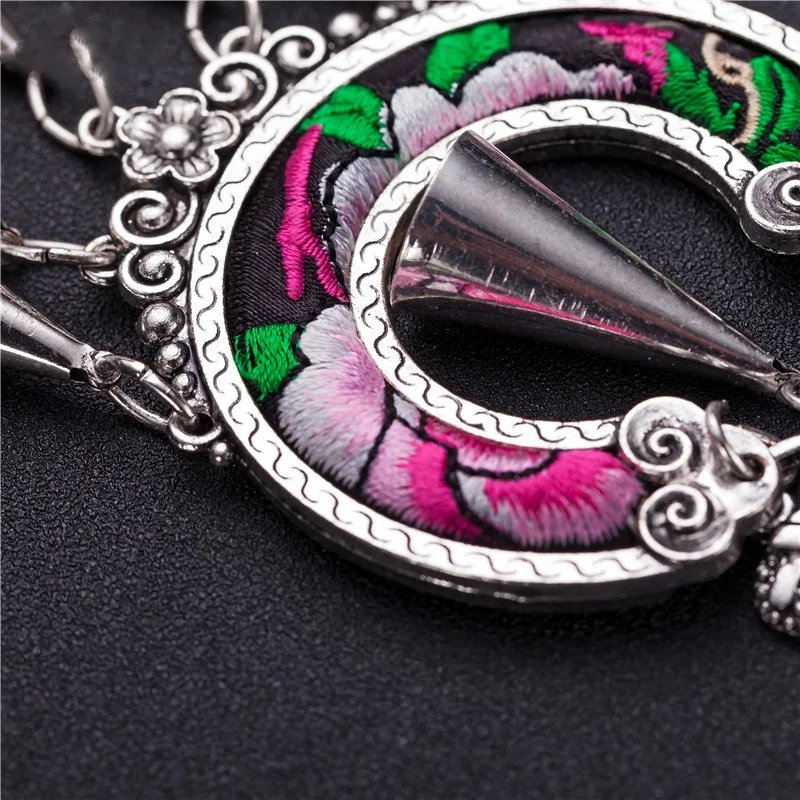 4094930981_574766206