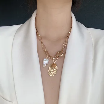 

Europe and America Retro Sense of Design Baroque-Style Special Shape Natural Pearl Choker Necklace Necklace Sweater Chain Women'