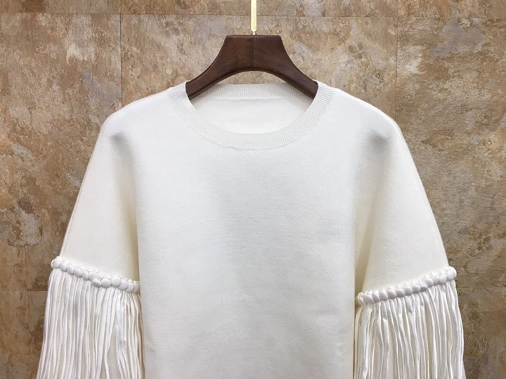 Early Autumn New Woman's Round Necklace Stitching Long-sleeved Pure-color Sweater Knitted Shirt 814