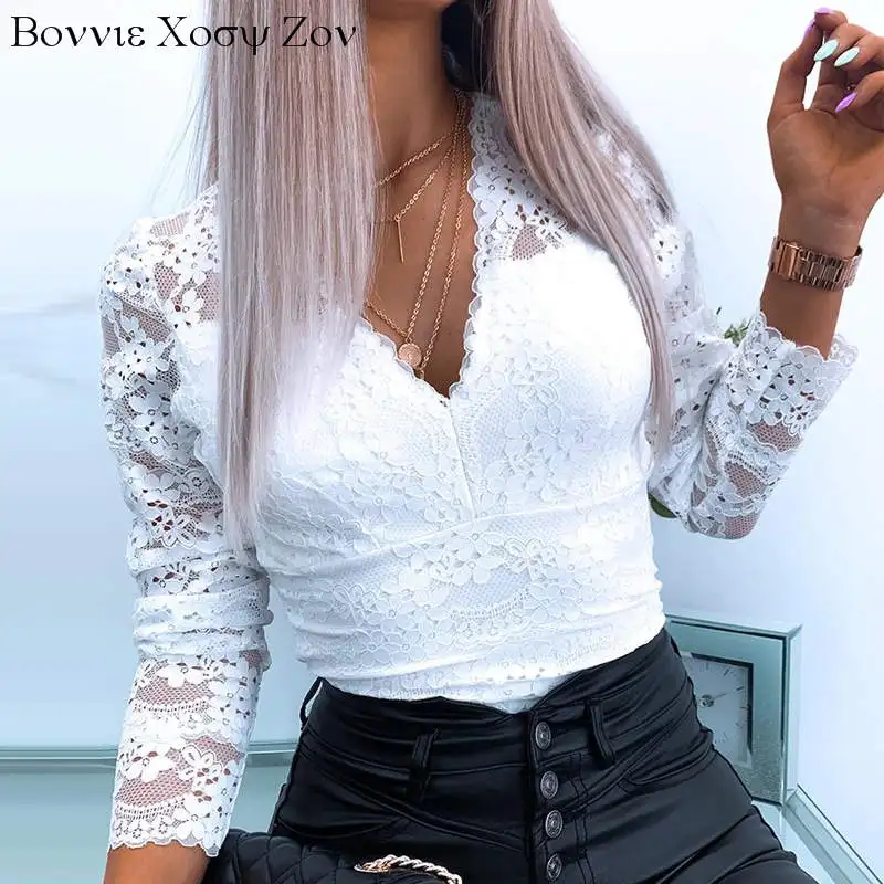 

Women Pre-Fall V-Neck Cutout Backless Eyelash Lace Long Sleeve Top Blouse