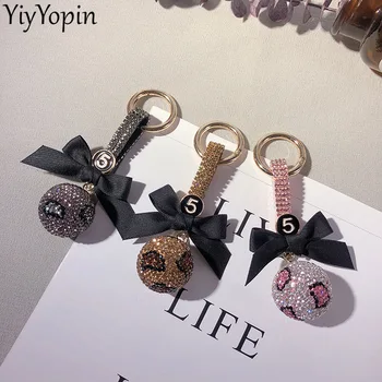 

Creative Luxury LeopardRhinestone Ball Car Keychain Bowknot Keychain PopularFashion Female Bag Pendant Accessories Gift for Girl