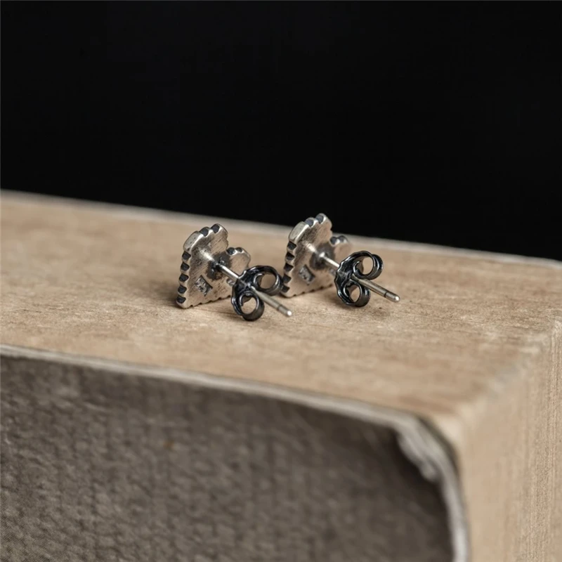 Pixel heart earrings gaming style