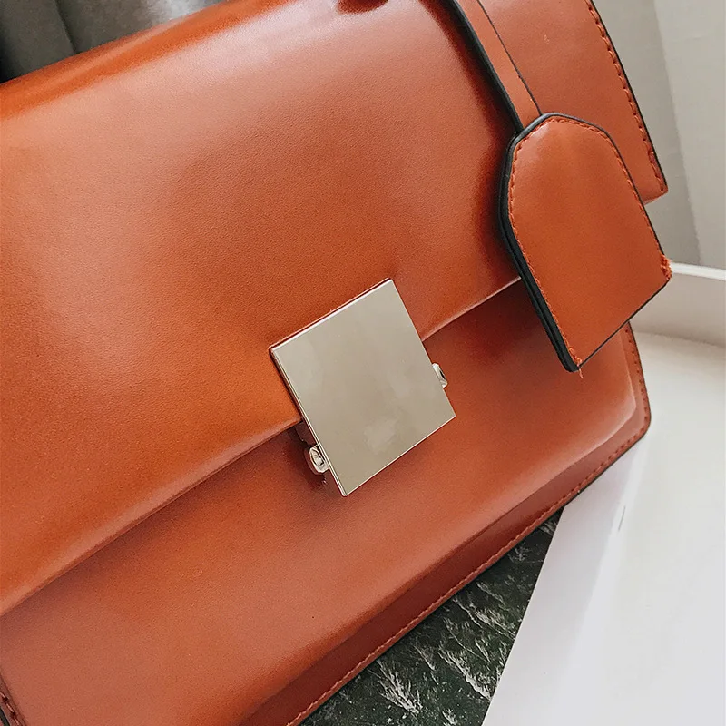 

2019 New Style Retro Briefcase Magnetic Snap Simple Small Square Package Pendant Shoulder Oblique Handbag