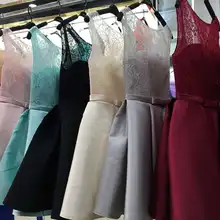 Платья для выпускного бала для девочек 8 класса с глубоким вырезом без рукавов на шнуровке сзади атласные платья с поясом и бантом