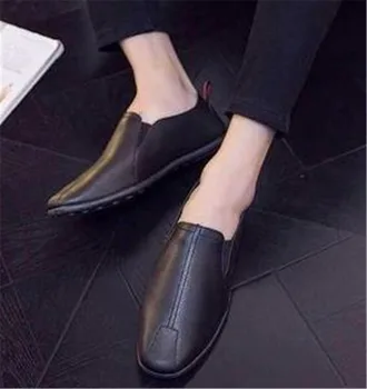 

Fashion Men Running Shoes Summer Lightweight Sports Student Sneaker Breathable Training Tennis Feminino Casual