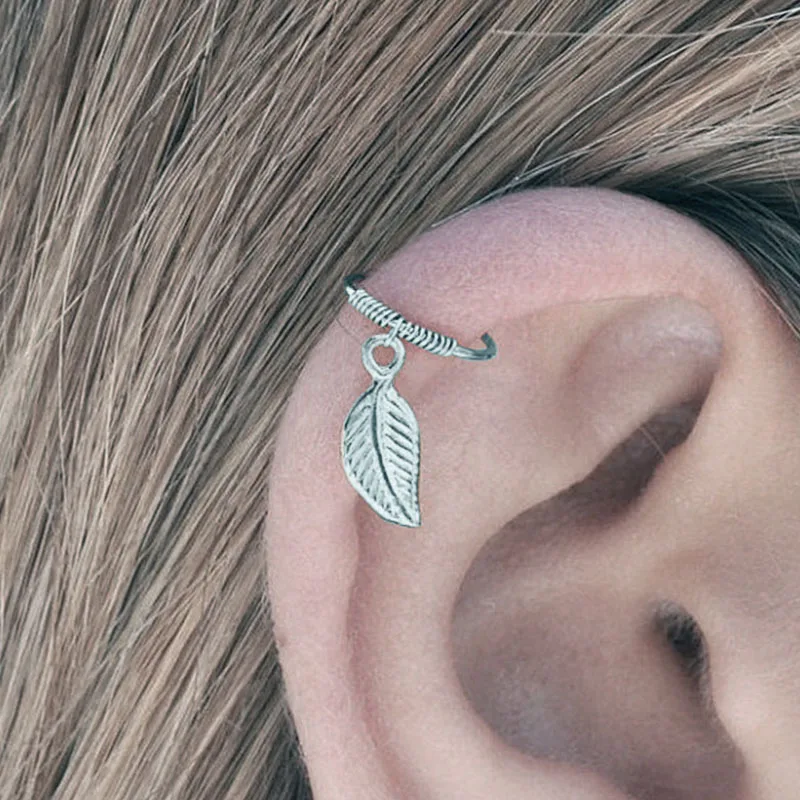 Tiny Leaf Cartilage Earring Body Piercing Helix Ring, Piercing Jewelry, Body Piercing Jewelry, Body Jewelry, Ear Piercing Jewelry, Body Piercing Earrings