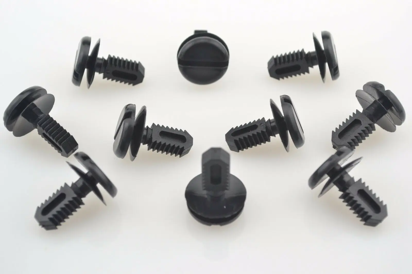 

Ремонтные детали нажимного типа для BMW FCP-0281x00010, 20 шт.