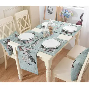 

40 Vintage Butterfly Flower Rustic Table Runner Jacquard Dining Green Table Flag Home Wedding Decoration Table Mats Covers