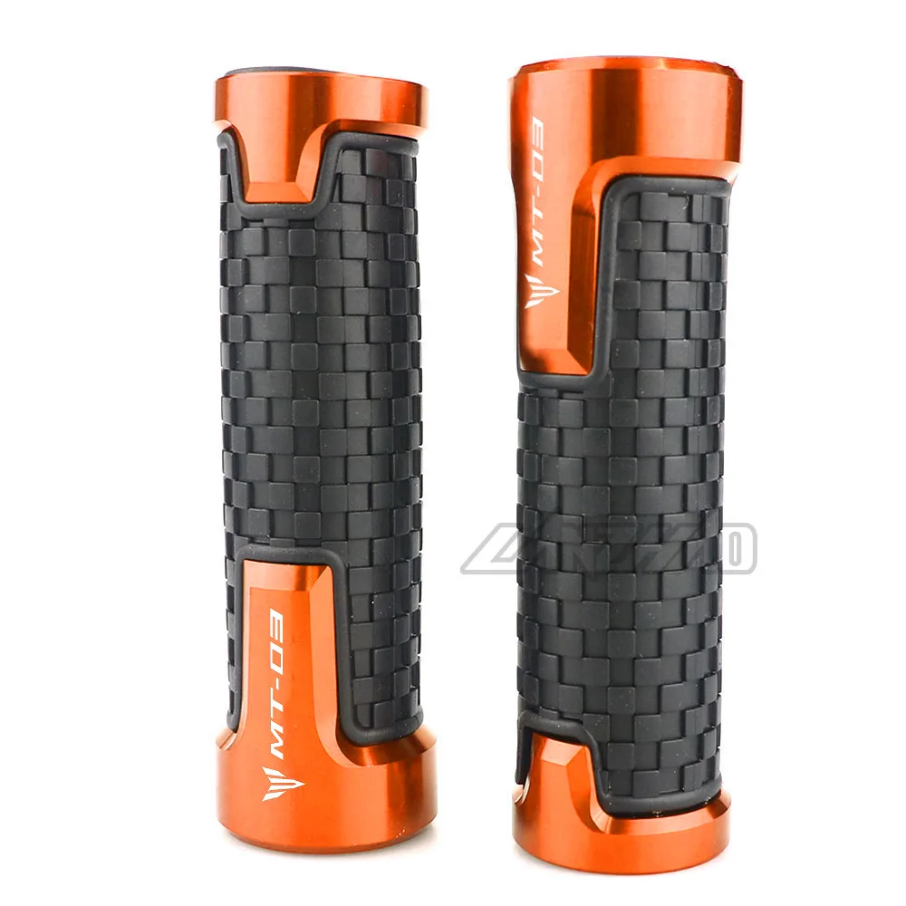 MT03 HAND GRIPS (1)