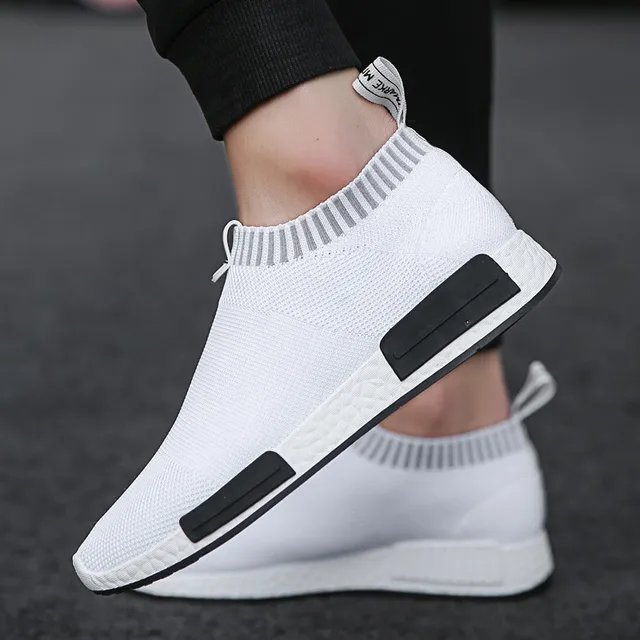 Summer men shoes solid slip on comfortable casual shoes men black white light weight sneakers shoes