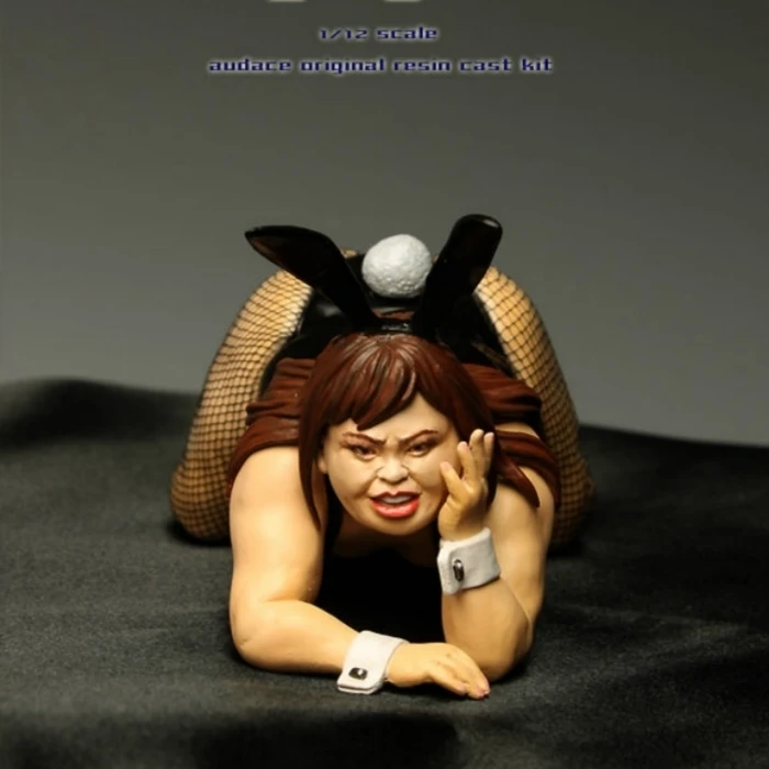 

Resin Figure Kit 1/12 Fat Rabbit Girl Garage Resin Kit