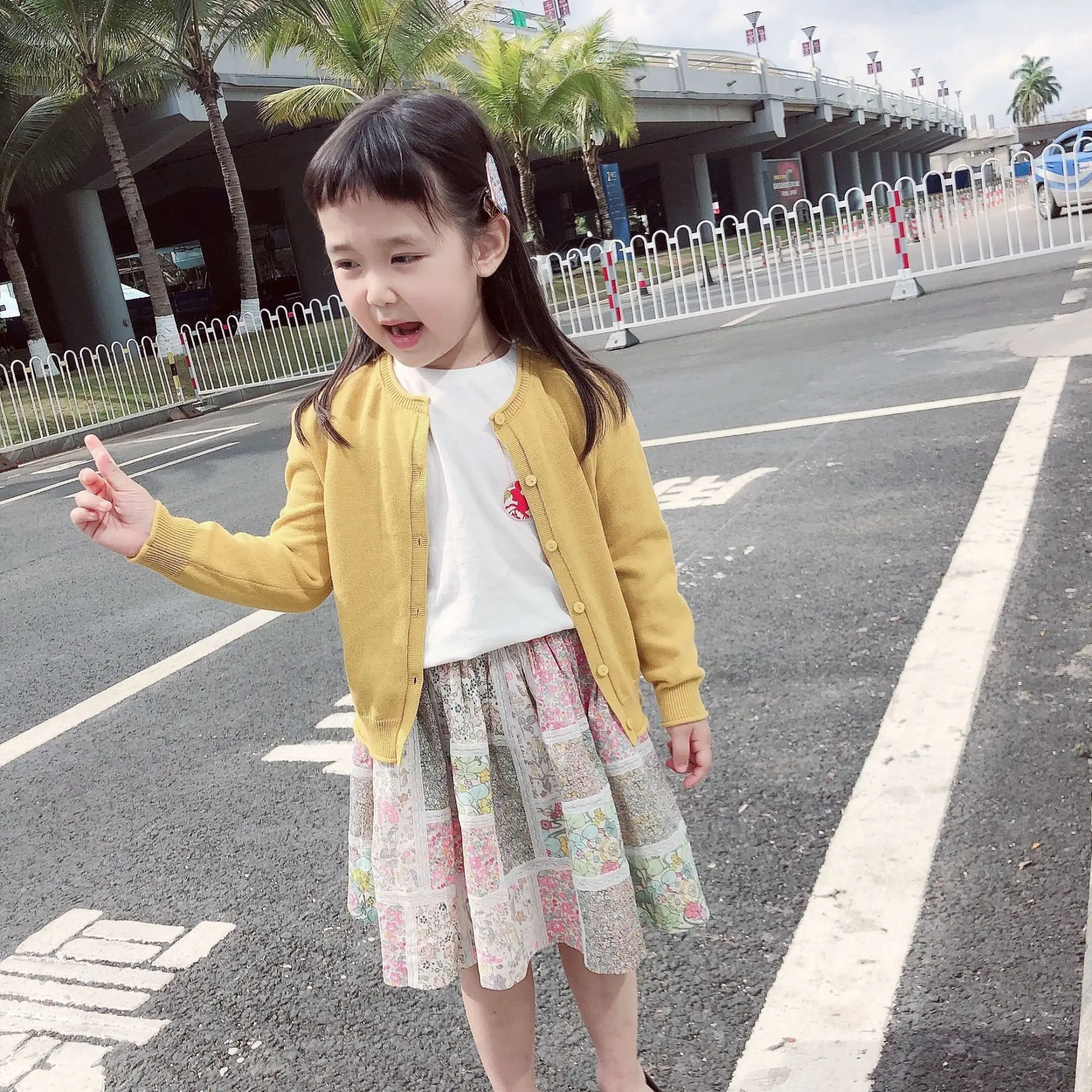 

Y870 New gold cherry embroidered cardigan sweater Girl Knitted sweater Boutique Brand children's tops