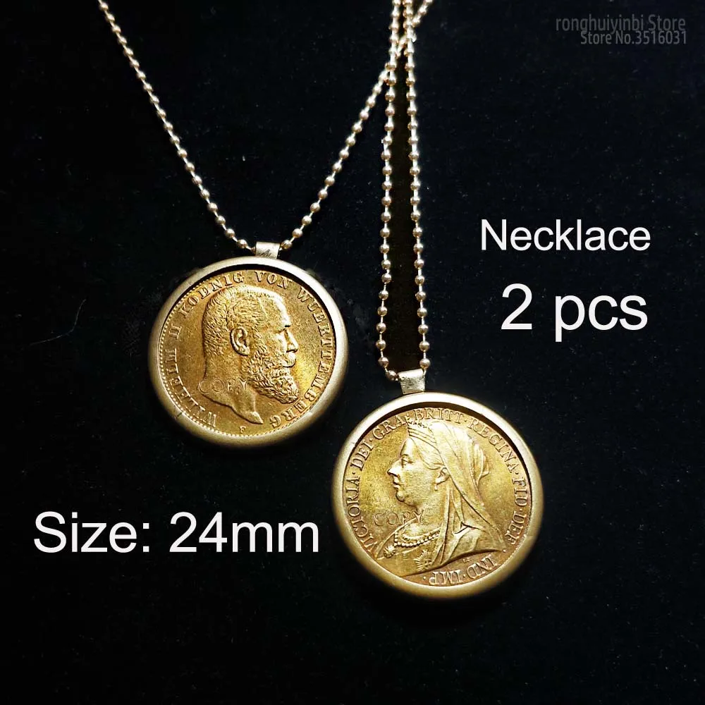 2pcs Gold Coin Mark Pendant Queen 
