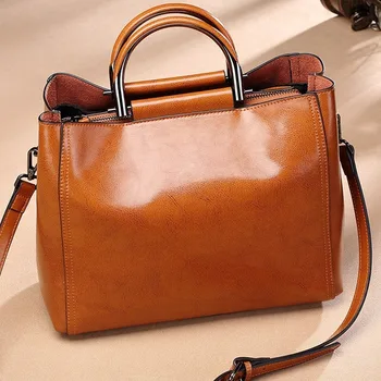 

2019 New Leather Multifunctional Portable Mummy Bag Women's Shoulder Bag Outdoor Messenger Bag