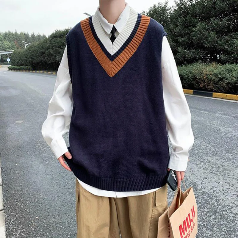 2021 Mens V-Neck Sweater Vest Spring Autumn Lovers Harajuku Korean Fashions Male Streetwear Sleeveless Waistcoat Clothing