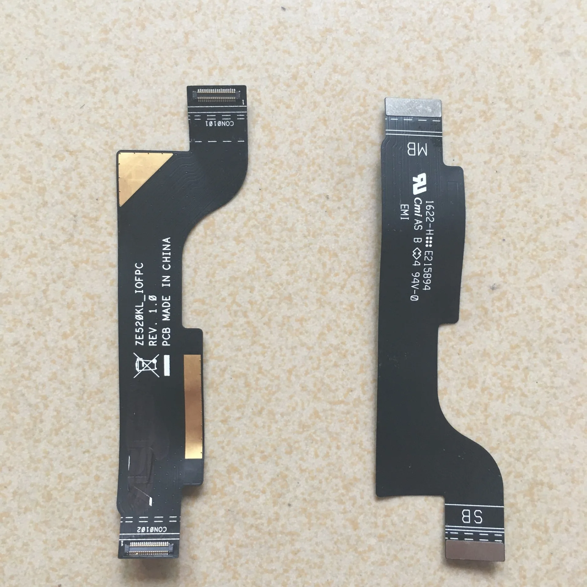 Гибкий кабель для материнской платы Z017D Asus ZenFone 3 ZE520KL разъем гибкий с ЖК-дисплеем |