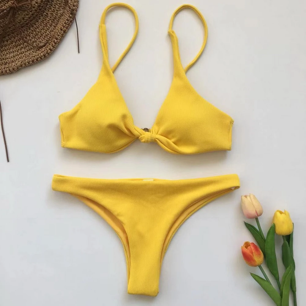 2052-583244142821-yellow