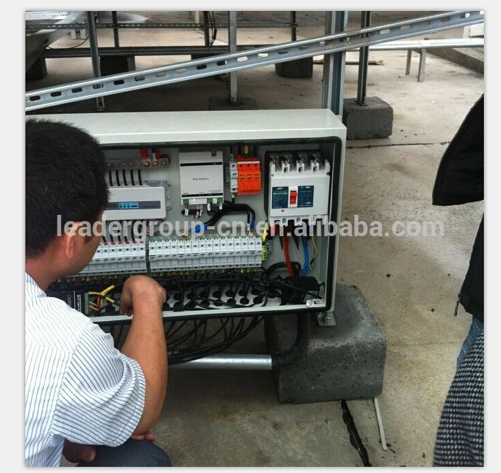 12 String input to 1 string output for off grid solar energy system Photovoltaic Array Solar PV Combiner Box