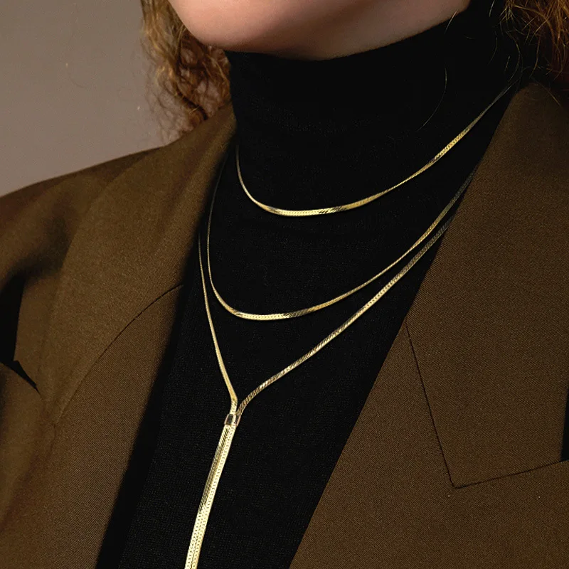 

Multi Layered Vintage Long Necklace for Women Minimalist Gold Color Blade Flat Snake Chain Necklace Sashion Statement Jewelry