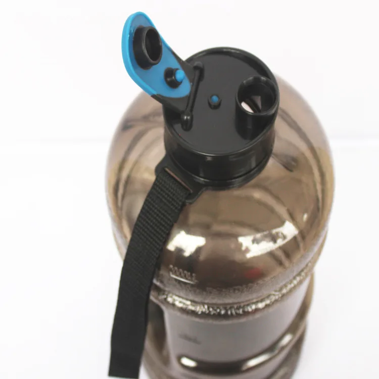 Outdoor Mountain Climbing 2.2L Carrying Belt Handle Fitness Training Plastic Water Bottle Stainless Steel Cover Large Bucket