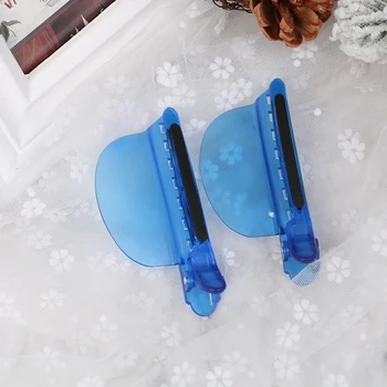 

2pcs 2 IN 1 Heat Insulation Protector Shield+Sectioning Hair Clips For Hairdressers Pro Salon Tools For Hair Extension