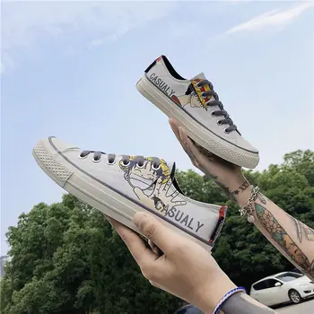 

2020ins One Piece Cartoon Men Fashion Canvas Casual Shoes Casual Sneakers Breathable Flat Driving Vulcanize Lovers Walking Shoes