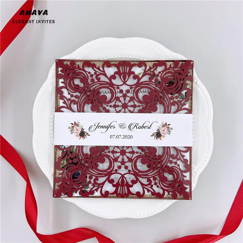 

50 шт. бордовая квадратная блестящая бумага лазерная резка Свадебная пригласительная открытка с персонализированным свадебным декором товары для вечерние