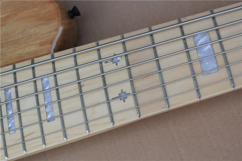 На заказ 6 струн электрическая бас гитара, корпус из древесины ясеня с spalted кленовый шпон, string расстояние 19 мм, комплектующие черного цвета