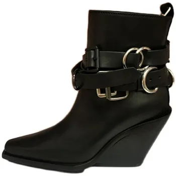 baratas Bmante Botas Femininas De Inverno Estilo Estranho Fivela Cinta Tornozelo Botas Marca Owen Goth Couro Genuíno Calcanhar De Inclinação Sapatos Femininos