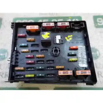 

CASE RELAYS/FUSES VOLKSWAGEN PASSAT VARIANT (365) 2.0 TDI 3C0937125A [16816250]