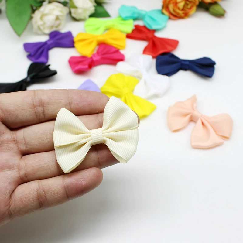 50 Noeuds En Ruban Satin 2.5cm - Blanc - Pour DIY, Mariage, Décoration - Lot Économique
