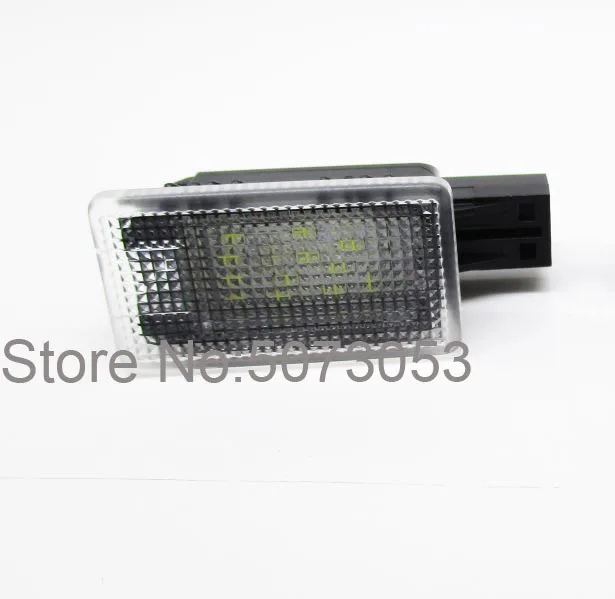 1 шт камера лампа отсека крышка багажника для Volvo C70 V50 S80 13-14 S60 11-14 S80L S60L V60 12-14 V40 13-14 XC60 XC90 12-14 лет - Испускаемый цвет: 1 pcs trunk light