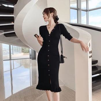 

French long slim slim fringed knit short sleeve dress ladies spring and summer 2020 new Joker split tail V-neck dress