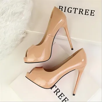 

Fashion Women Pumps 2019 New Patent Leather Shallow High Heels Shoes Sexy Peep Toe High Heels Women's Party Shoes Wedding Shoes
