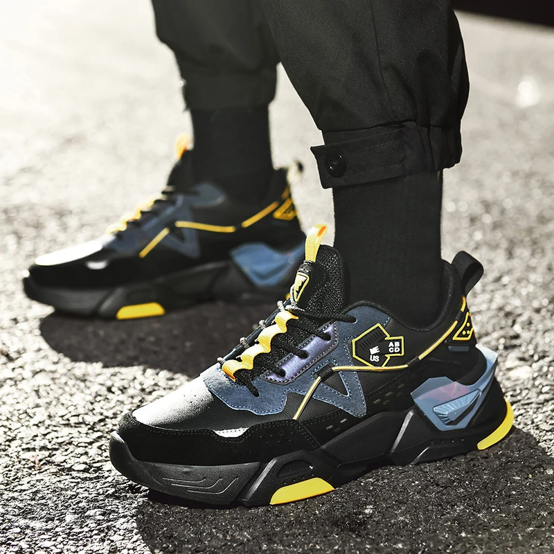 

New Trendy Fluorescent Running Shoes Men Chunky Sneakers Outdoor Breathable Sports Shoes light Walking Shoes Zapatillas Hombre