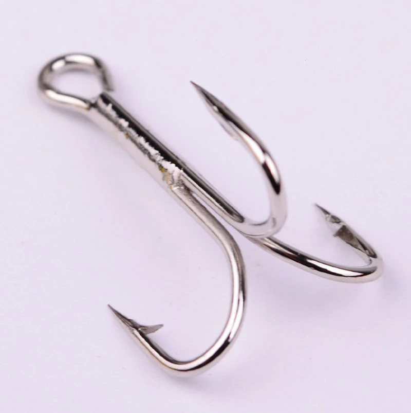 50pcs/Box Fishing Hook Antirust Treble Hooks Tackle Carbon Steel Lure