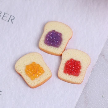 

Dollhouse Miniature Toast 1/6 Scale Mini bread Food for Barbies, Doll House Kitchen Furniture Accessories Toy