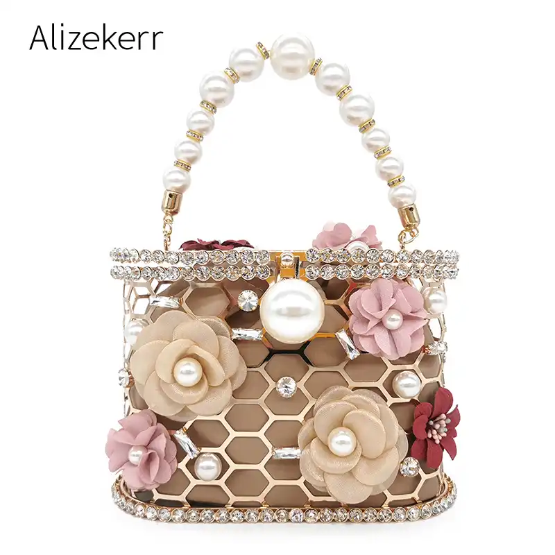 women's clutches & evening bags