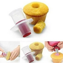 1 pc cor aleatória cupcake corer ferramentas bolo de bolo bolo pastelaria corer modelo atuador cortador de decoração de bolo de plástico escavação buracos dispositivo