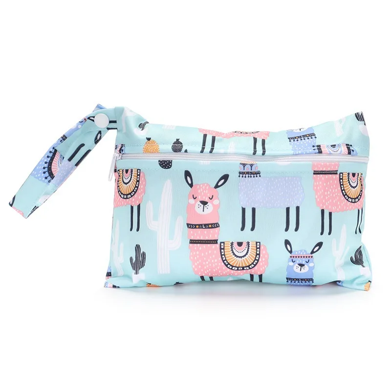 Mini Wet Bag Reusable For Nursing Menstrual Pads Waterptoof PUL Snap Handle Wetbag Maternity Diaper Bag Stroller Bags 15*22.5cm