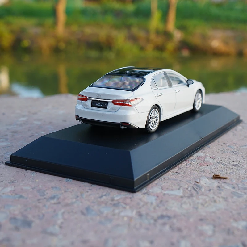1:43 Toyota 8th CAMRY литые модели автомобилей из сплава игрушки металлические