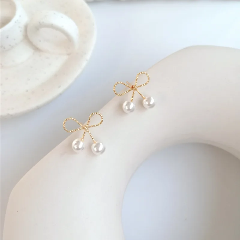 Блестящие женские модные брендовые серьги гвоздики с узлом простые Стильные