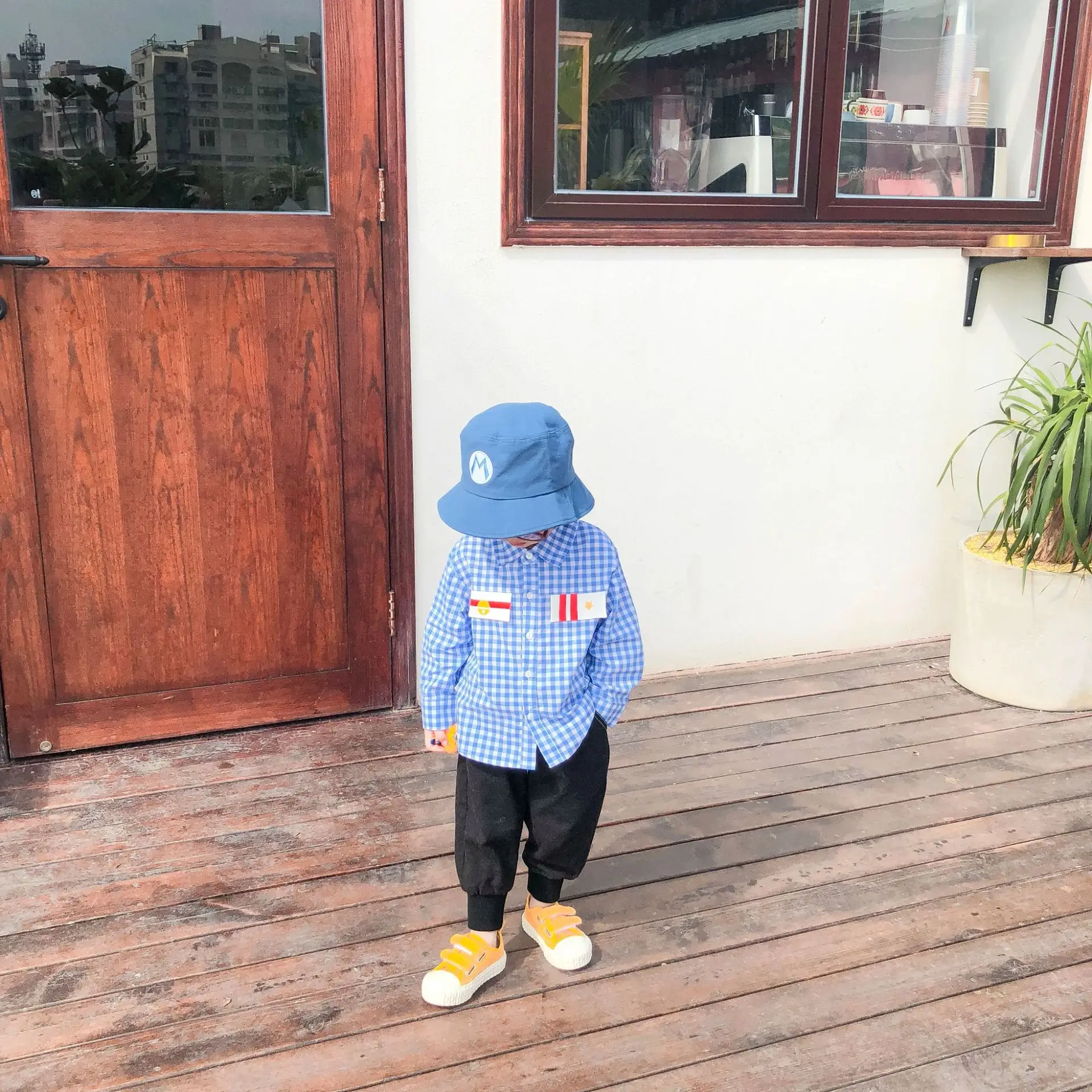 Tonytaobaby/Новинка; осенняя одежда с принтом из мультфильма; осенние рубашки в клетку для маленьких мальчиков и девочек; рубашка с длинными рукавами