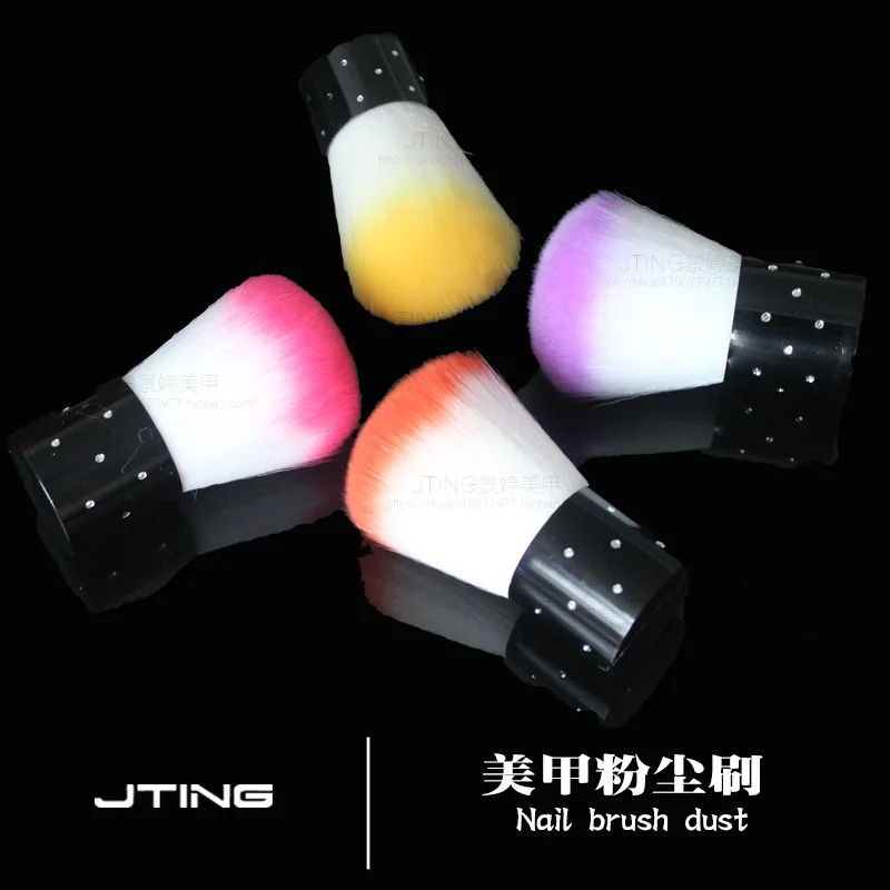 

5 Colors,6X5 Nail Art Dust Brush Acrylic UV Gel Nail Art Dust Clean Brush Manicure Pedicure Tool Rhinestones Handle Nail Brushes