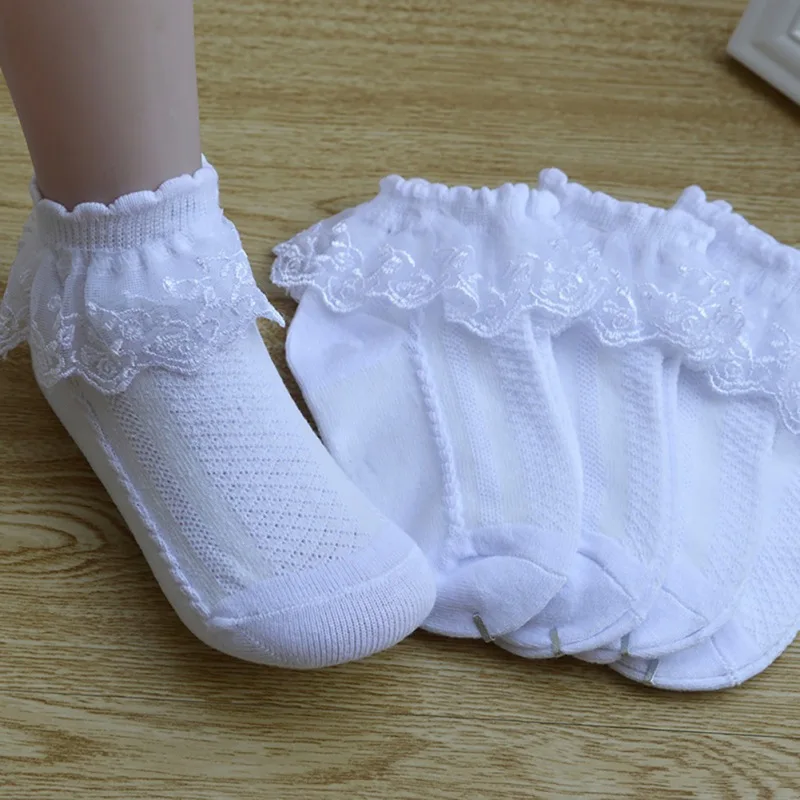Дышащие носки для маленьких девочек с кружевным декором для танцевальных представлений; сезон весна-осень-лето; милые однотонные детские короткие носки принцессы