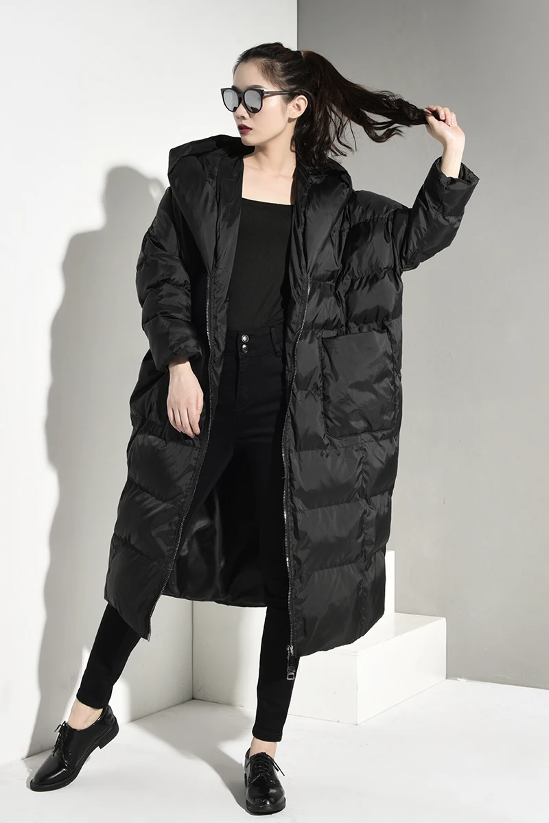 [EAM] Black Oversize Long Hooded Cotton-padded Coat Long Sleeve Loose Fit Women Parkas Fashion New Autumn Winter JD1210