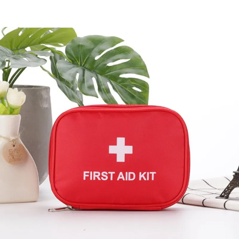 Viaje exterior Mini kit de coche kit de primeros auxilios bolsa pequeña caja médica de supervivencia de la emergencia kit tamaño 15 * 11 * 4 CM
