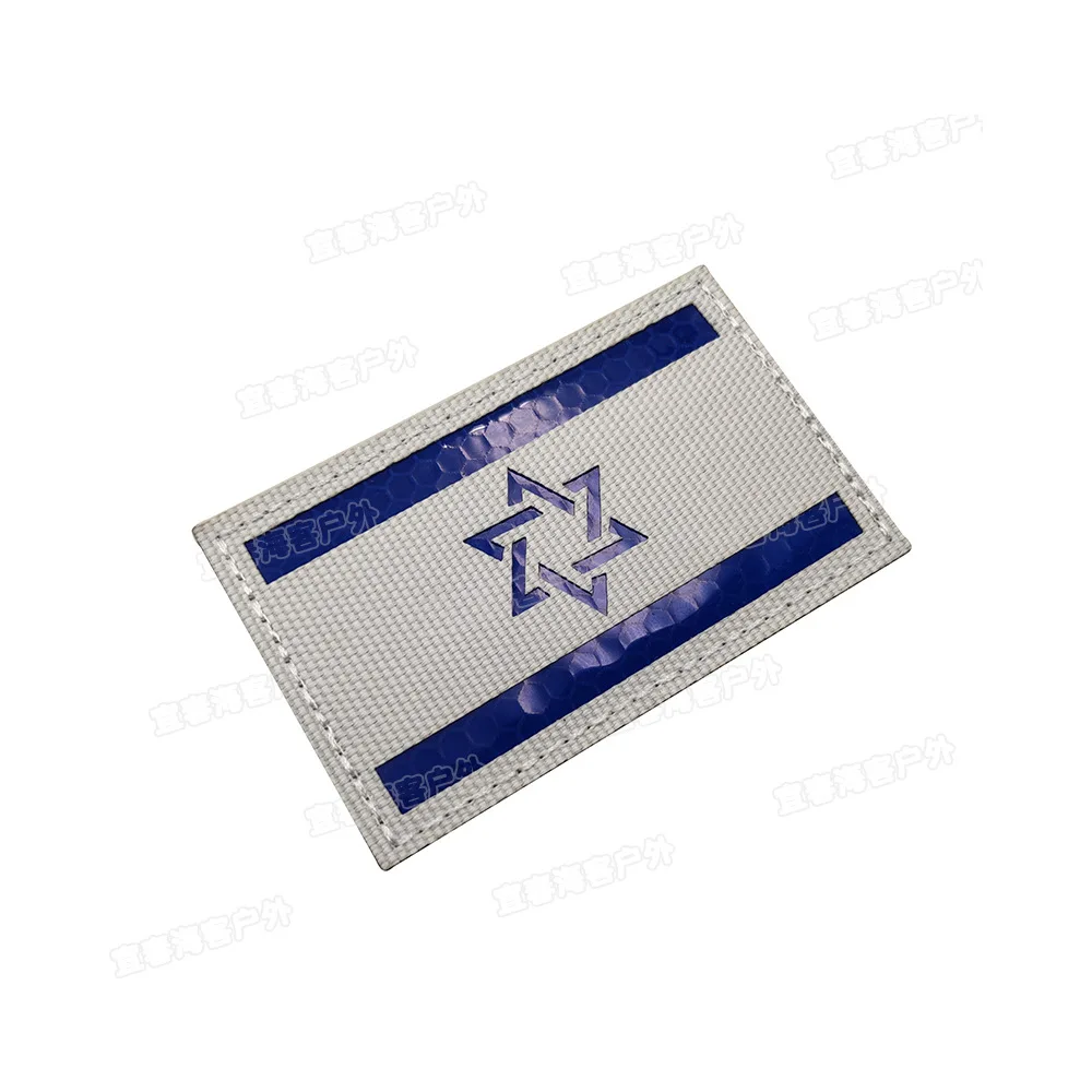 15066330356_1807736194