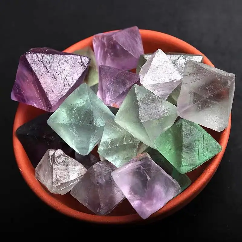 Fluorite octahedron (3)