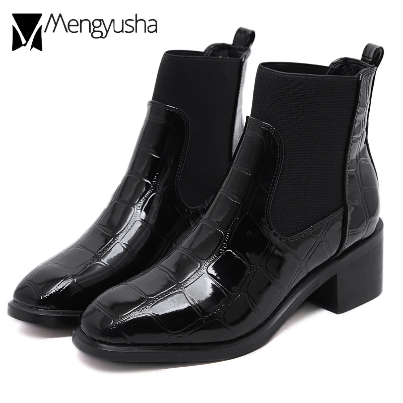 Женские сапоги с крокодиловым узором короткие из жапанной кожи эластичные